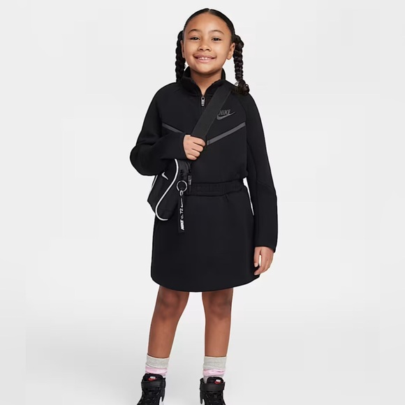 NEW | NIKE Tech Fleece Girls Dress - Picture 1 of 4